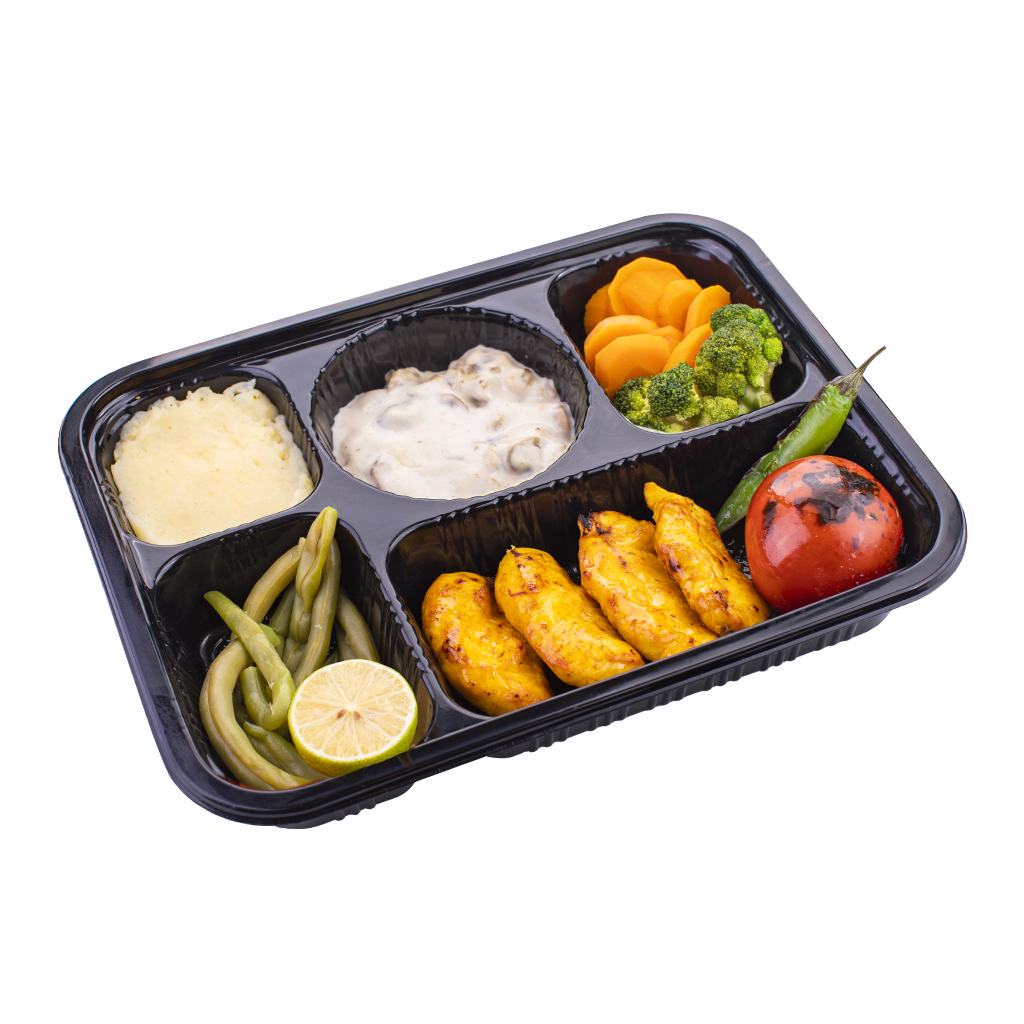 بشقاب سبزیجات با فیله مرغ کبابی - Grilled chicken with vegetables